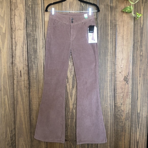 RE generation by Celebrity Pink Juniors Pants - Picture 4 of 13